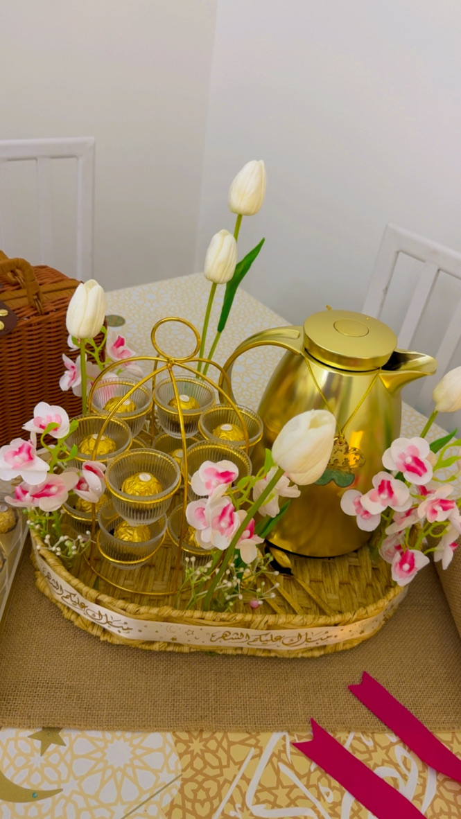 Bloom & Brew Tea Gift Tray